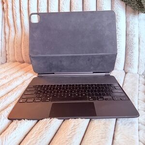 Apple Magic Keyboard Case